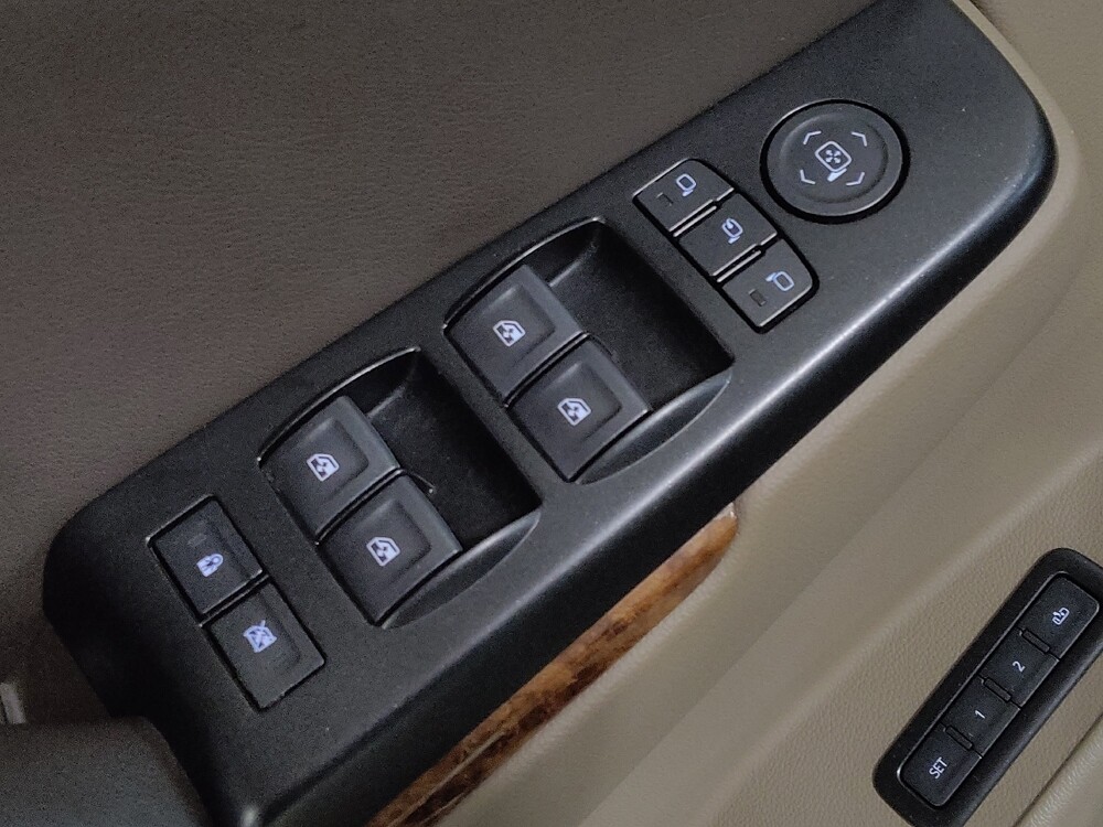 2019 Chevrolet Tahoe in Fort Worth, TX 76116 - 18114733 27