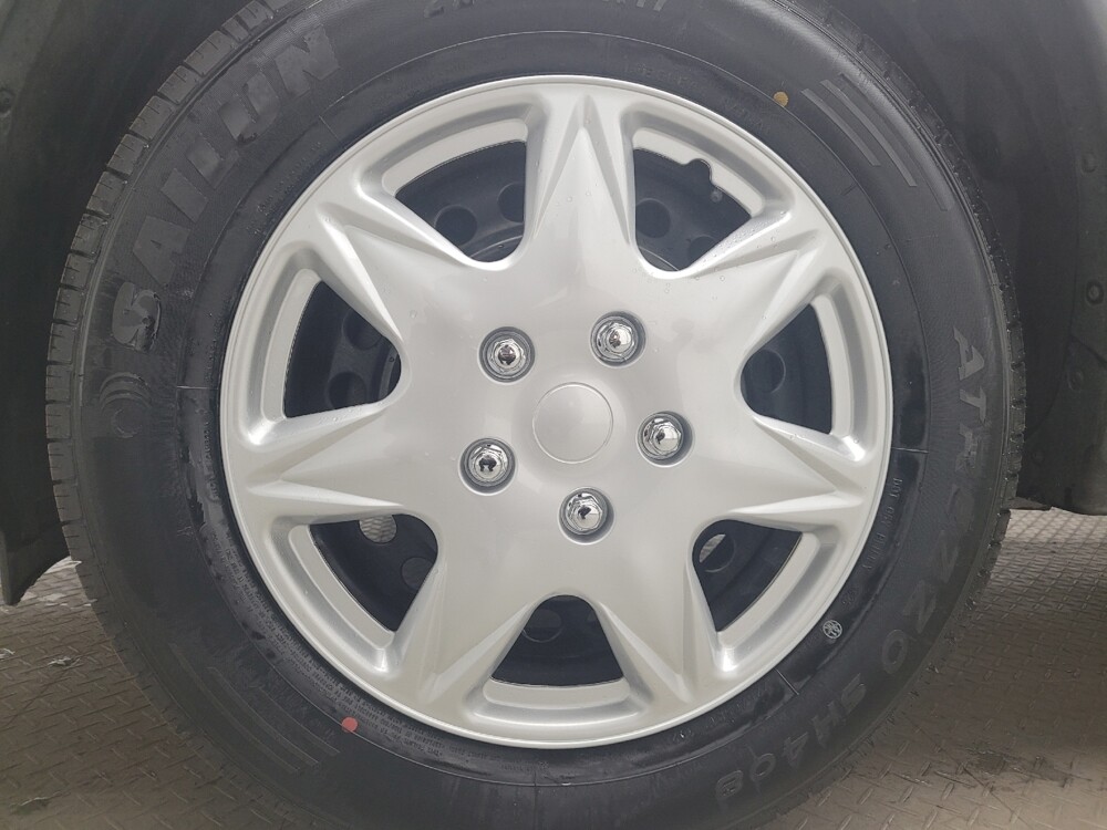 2017 Nissan Rogue in Eastpointe, MI 48021 - 18114737 31