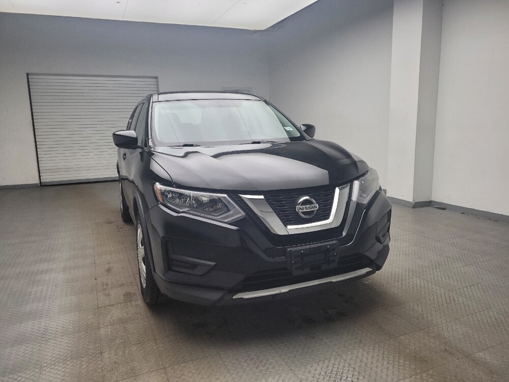 2017 Nissan Rogue in Eastpointe, MI 48021 - 18114737 14