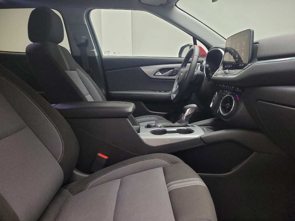 2024 Chevrolet Blazer in Grand Rapids, MI 49508 - 18114739 21