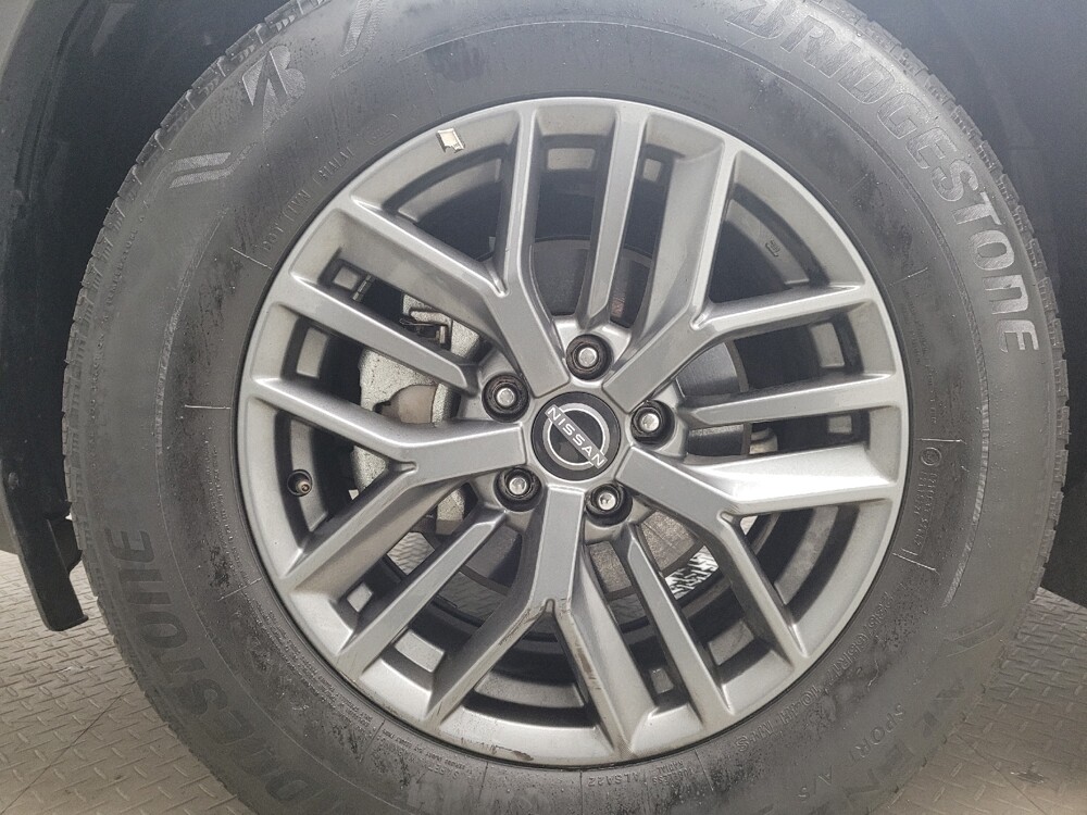 2023 Nissan Rogue in Taylor, MI 48180 - 18114744 31