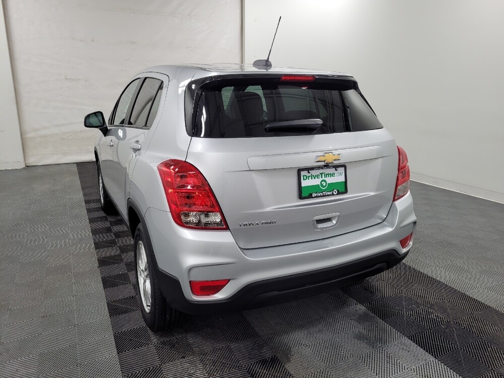 2022 Chevrolet Trax in Allentown, PA 18103 - 18114763 5