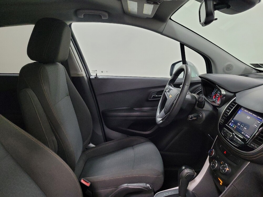 2022 Chevrolet Trax in Allentown, PA 18103 - 18114763 21