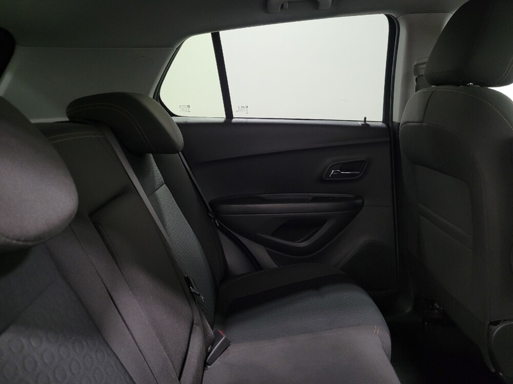 2022 Chevrolet Trax in Allentown, PA 18103 - 18114763 19