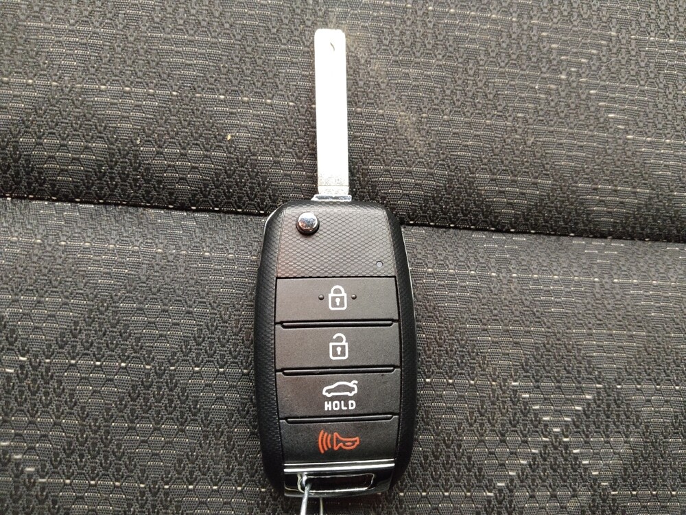 2020 Kia Rio in Denver, CO 80012 - 18114764 32