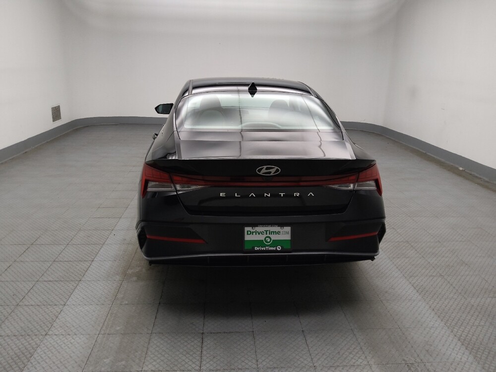 2025 Hyundai Elantra in Midlothian, IL 60445 - 18114781 6