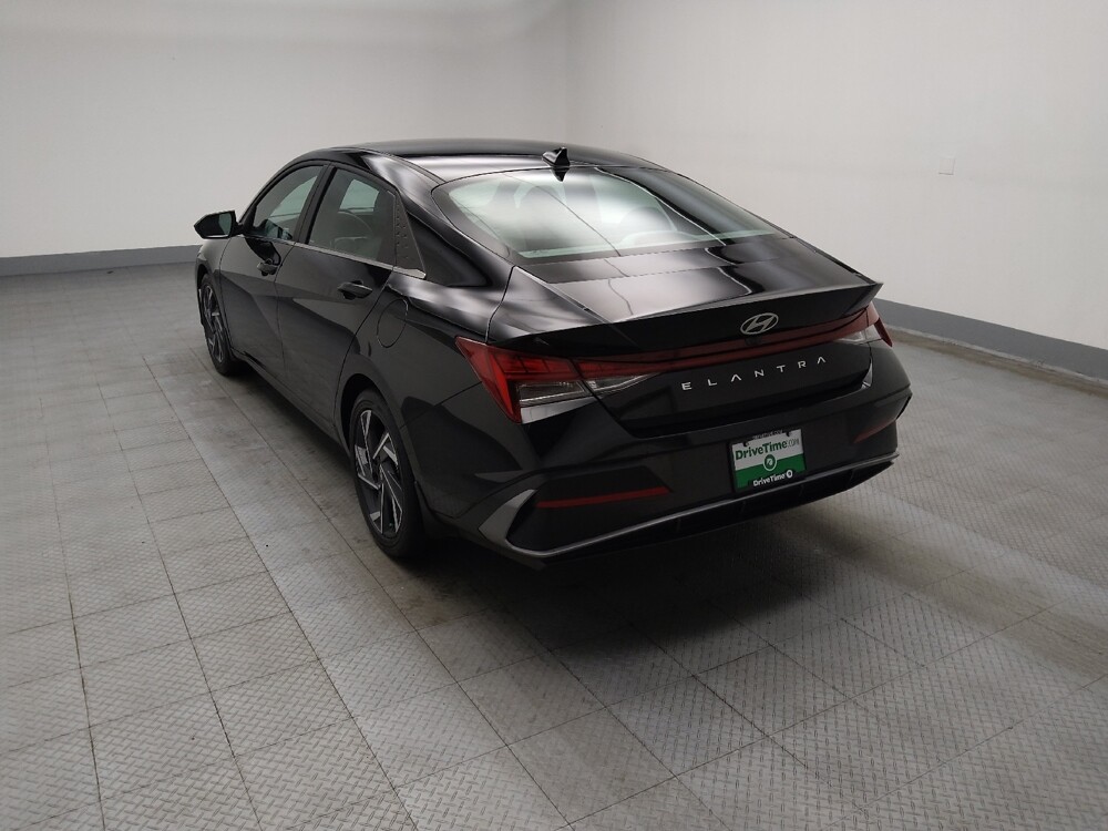 2025 Hyundai Elantra in Midlothian, IL 60445 - 18114781 5