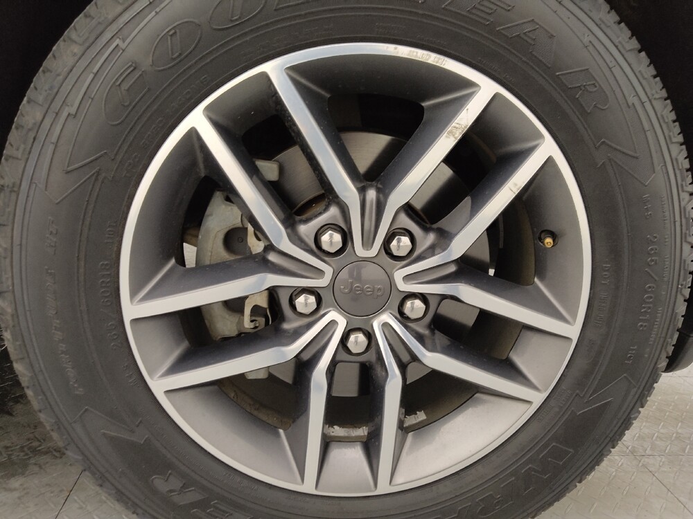 2019 Jeep Grand Cherokee in Tallahassee, FL 32304 - 18114785 31