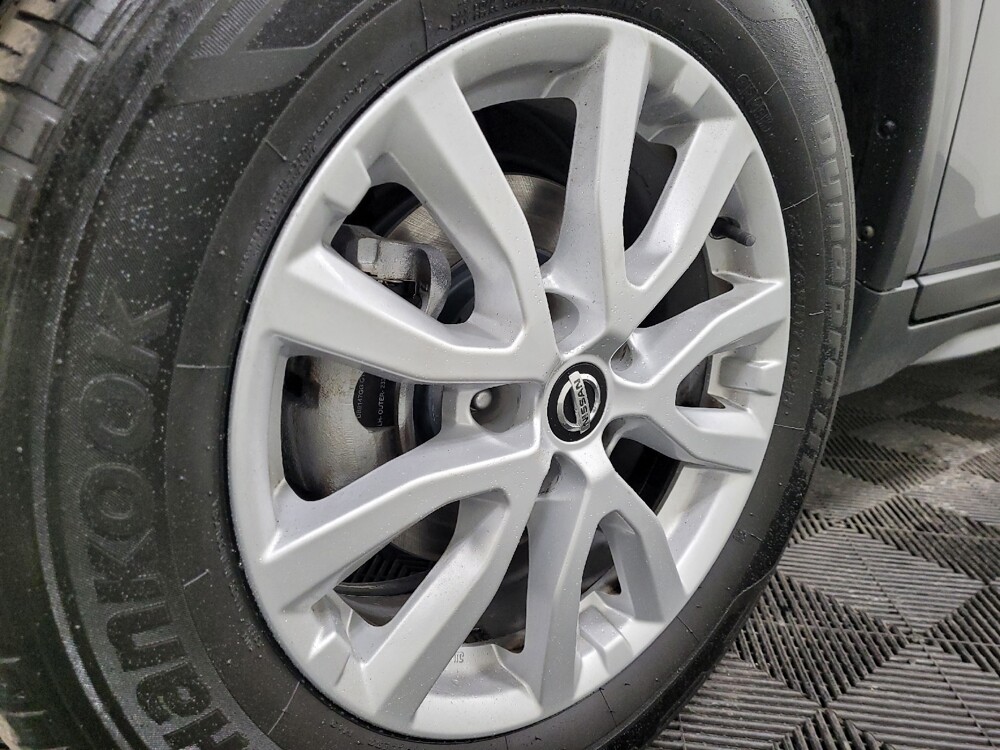 2018 Nissan Rogue in Pittsburgh, PA 15236 - 18114796 31