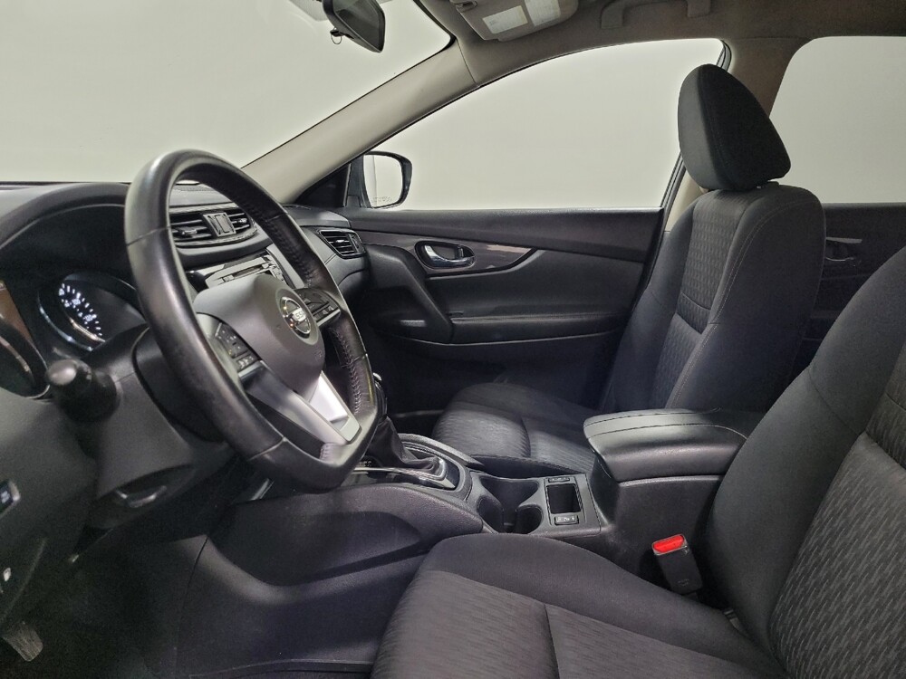 2018 Nissan Rogue in Pittsburgh, PA 15236 - 18114796 17