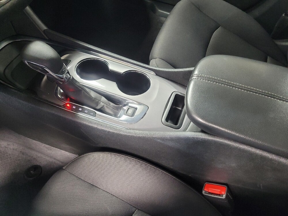 2023 Chevrolet Malibu in Stone Mountain, GA 30083 - 18114797 26