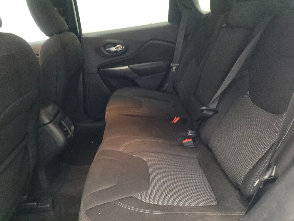 2020 Jeep Cherokee in Stone Mountain, GA 30083 - 18114801 18