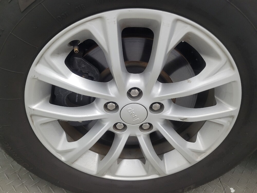 2020 Jeep Cherokee in Stone Mountain, GA 30083 - 18114801 31