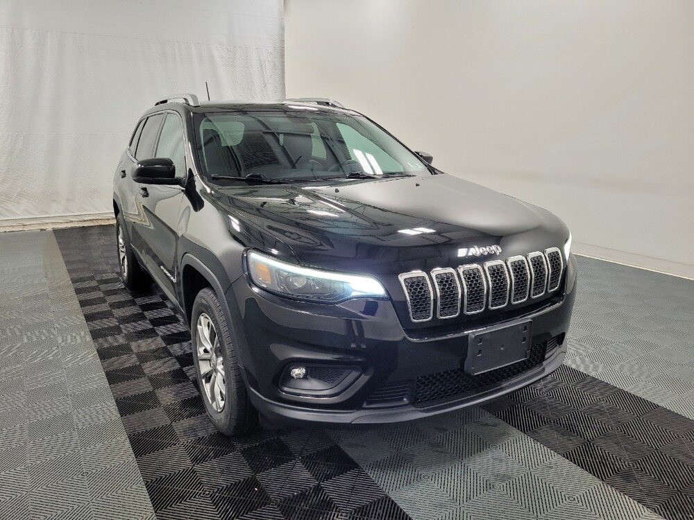 2019 Jeep Cherokee in Plymouth Meeting, PA 19462 - 18114804 13