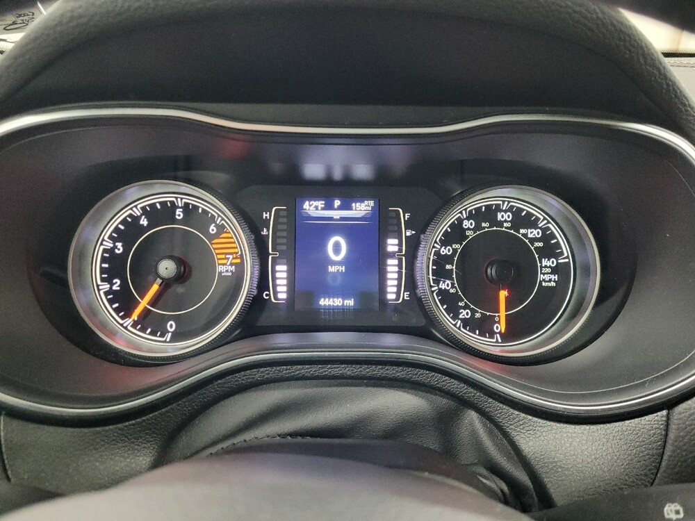 2019 Jeep Cherokee in Plymouth Meeting, PA 19462 - 18114804 23