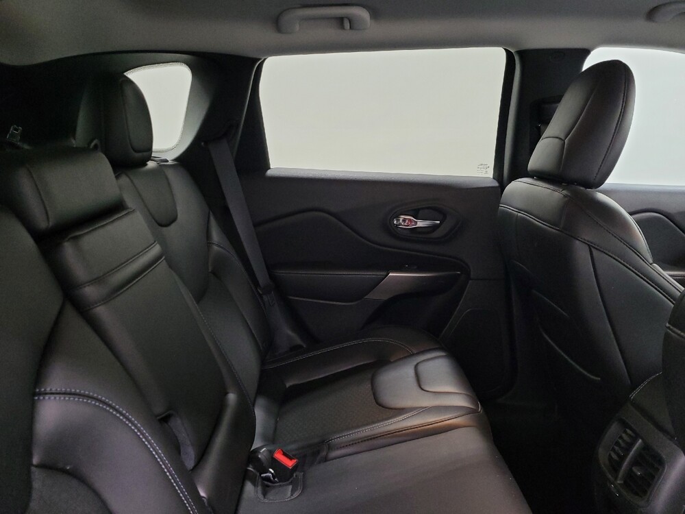 2019 Jeep Cherokee in Plymouth Meeting, PA 19462 - 18114804 19