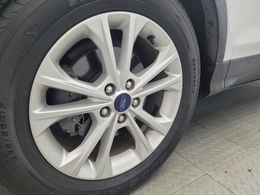 2018 Ford Escape in Salem, VA 24153 - 18114807 31