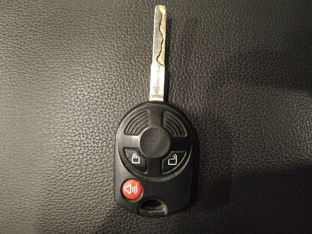 2018 Ford Escape in Salem, VA 24153 - 18114807 32