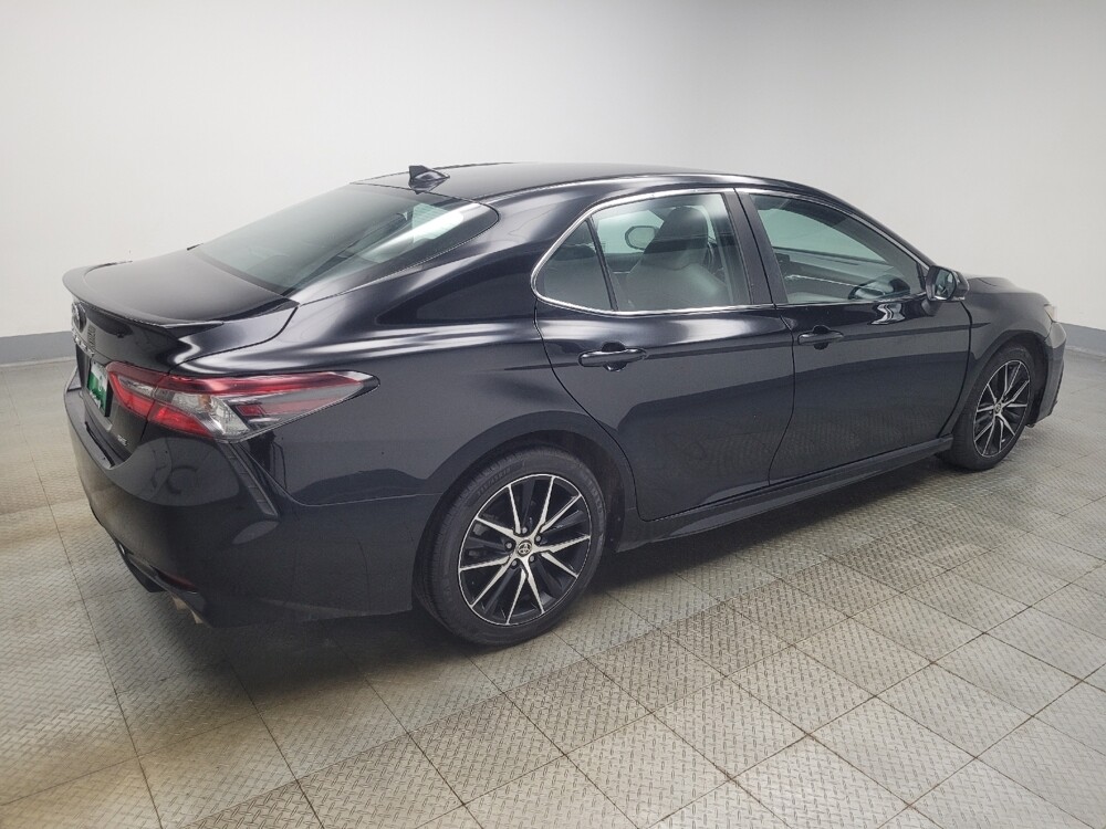 2022 Toyota Camry in Ft Wayne, IN 46805 - 18114814 10