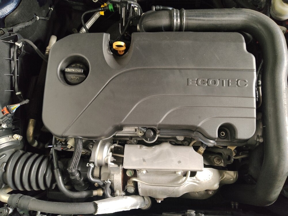 2020 Chevrolet Malibu in Birmingham, AL 35215 - 18114825 30