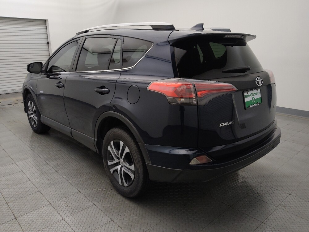 2018 Toyota RAV4 in Houston, TX 77034 - 18114826 5