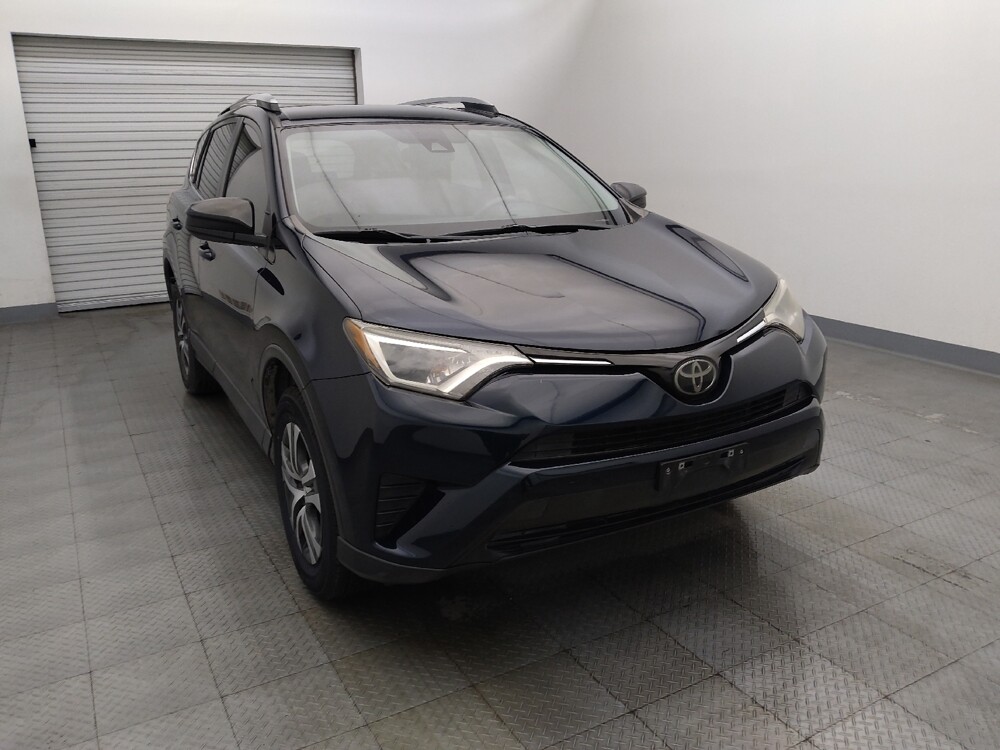 2018 Toyota RAV4 in Houston, TX 77034 - 18114826 14