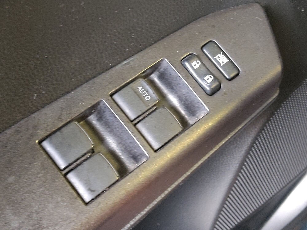 2018 Toyota RAV4 in Houston, TX 77034 - 18114826 27