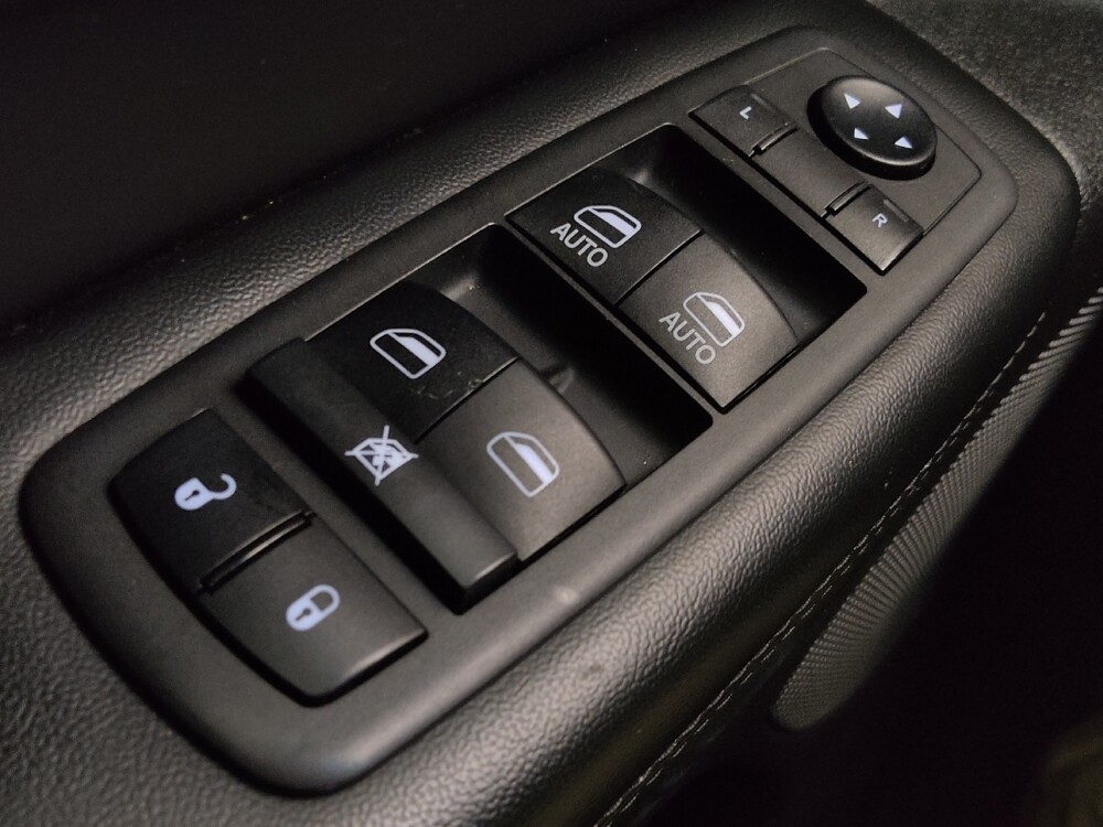 2019 Jeep Grand Cherokee in Colorado Springs, CO 80909 - 18114829 27