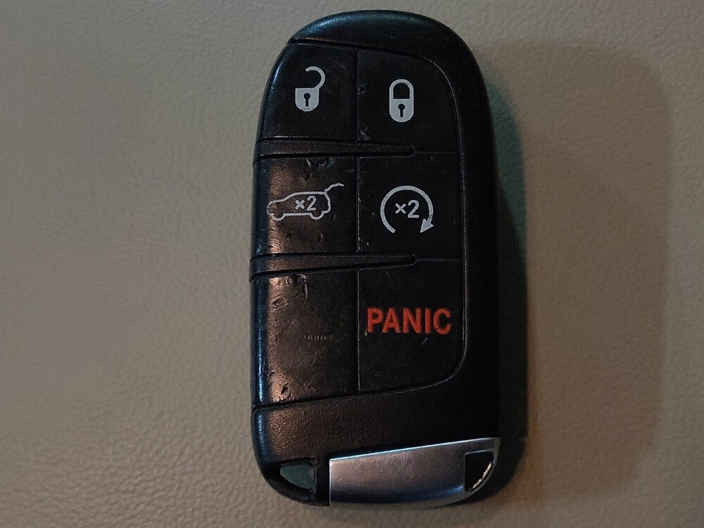 2014 Jeep Grand Cherokee in West Palm Beach, FL 33409 - 18114830 32