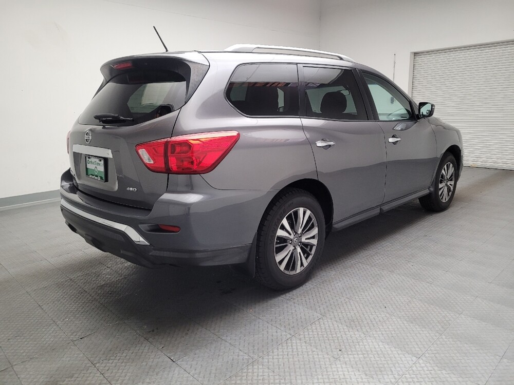 2018 Nissan Pathfinder in Torrance, CA 90504 - 18114842 9