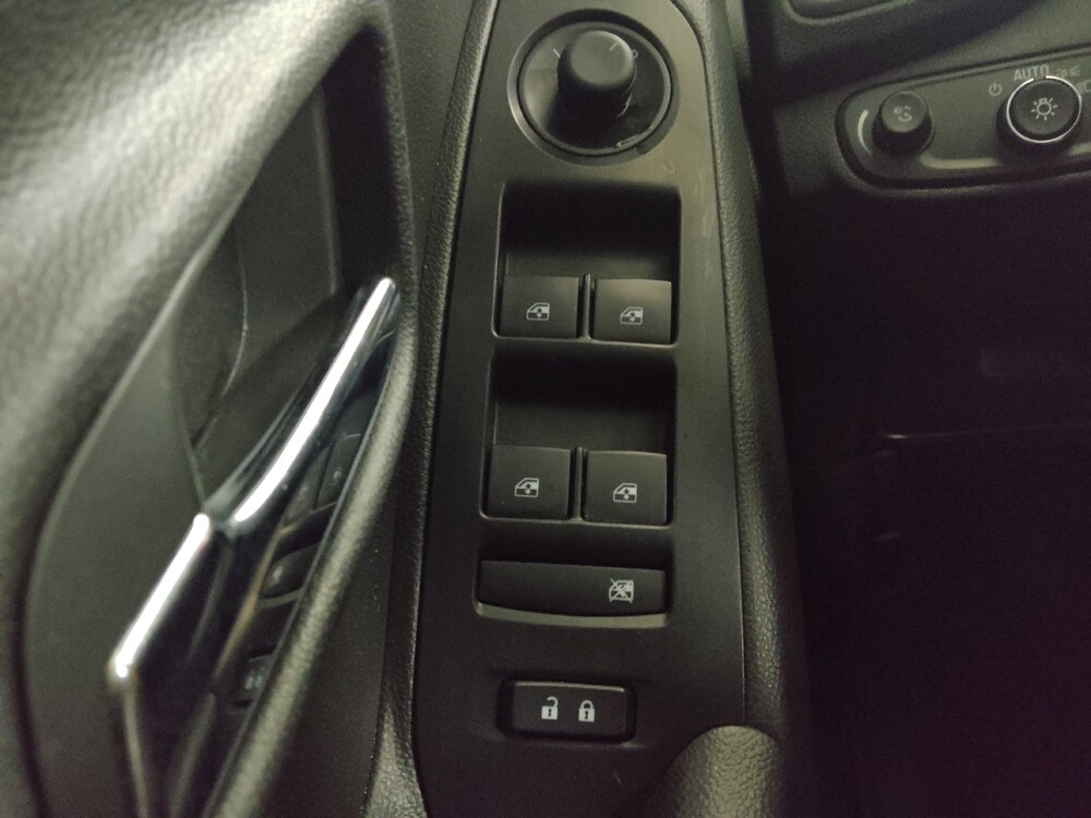 2021 Chevrolet Trax in Morrow, GA 30260 - 18114846 27