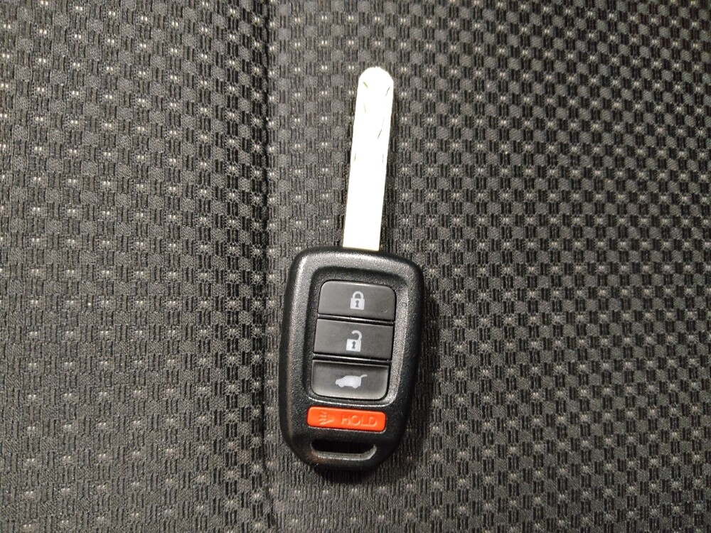 2022 Honda HR-V in Morrow, GA 30260 - 18114853 32