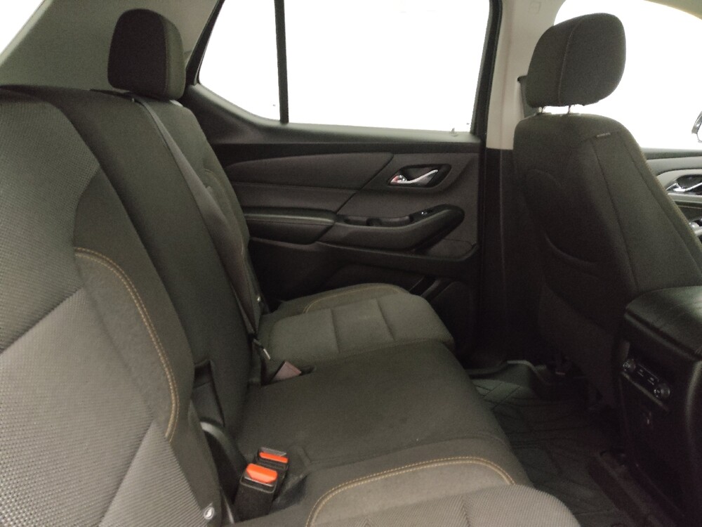 2021 Chevrolet Traverse in Arlington, TX 76011 - 18114859 19