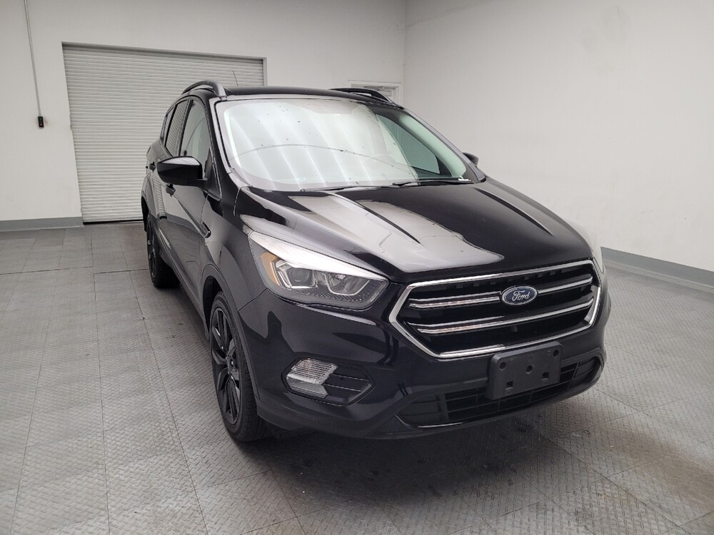 2019 Ford Escape in Downey, CA 90241 - 18114861 14
