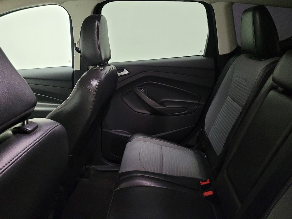 2019 Ford Escape in Downey, CA 90241 - 18114861 18