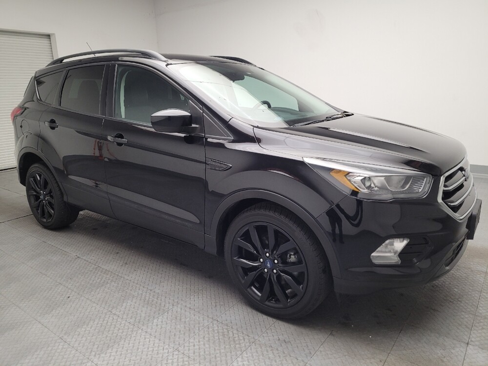 2019 Ford Escape in Downey, CA 90241 - 18114861 11