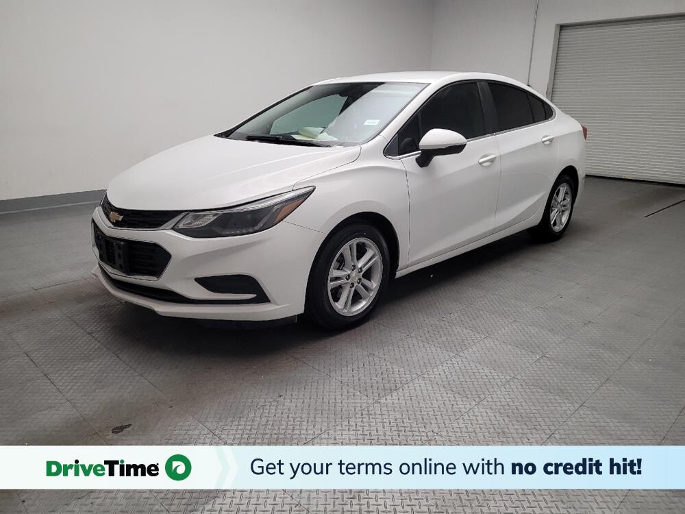 2018 Chevrolet Cruze in Downey, CA 90241 - 18114863