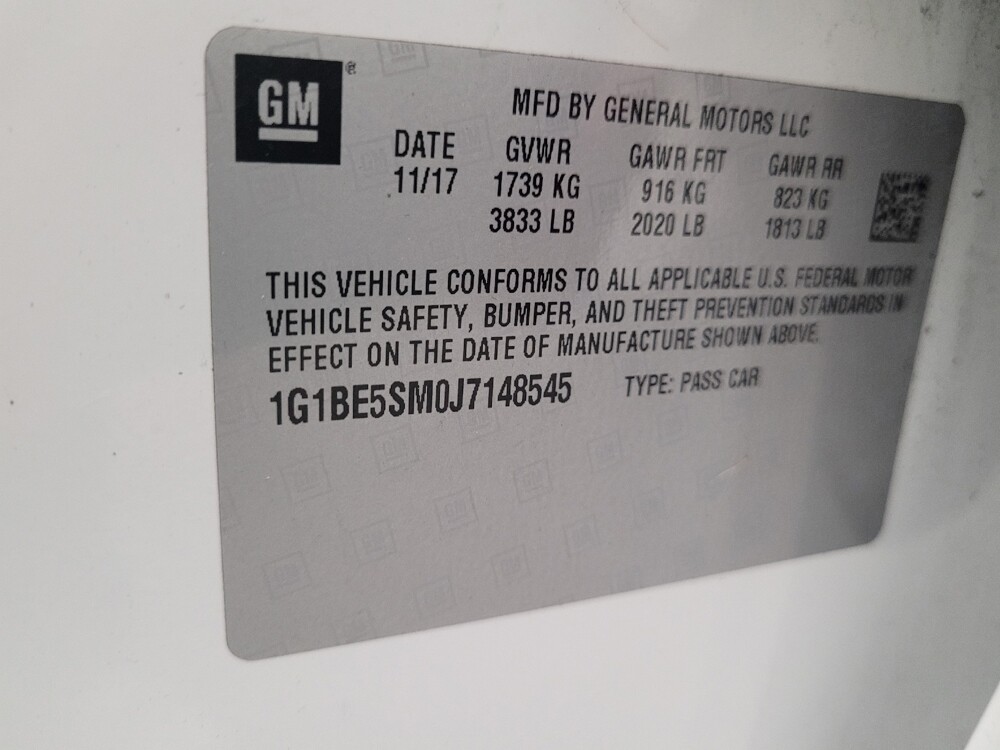 2018 Chevrolet Cruze in Downey, CA 90241 - 18114863 33