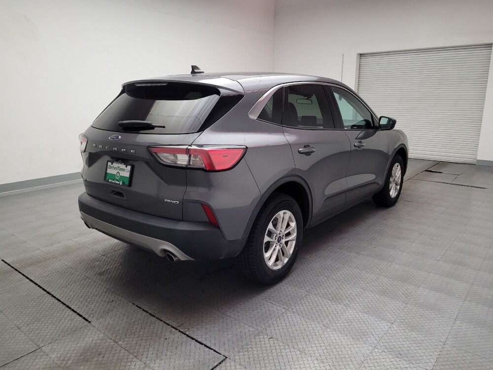 2022 Ford Escape in Downey, CA 90241 - 18114865 9