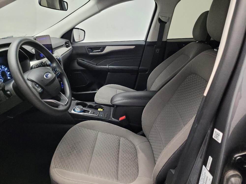 2022 Ford Escape in Downey, CA 90241 - 18114865 17