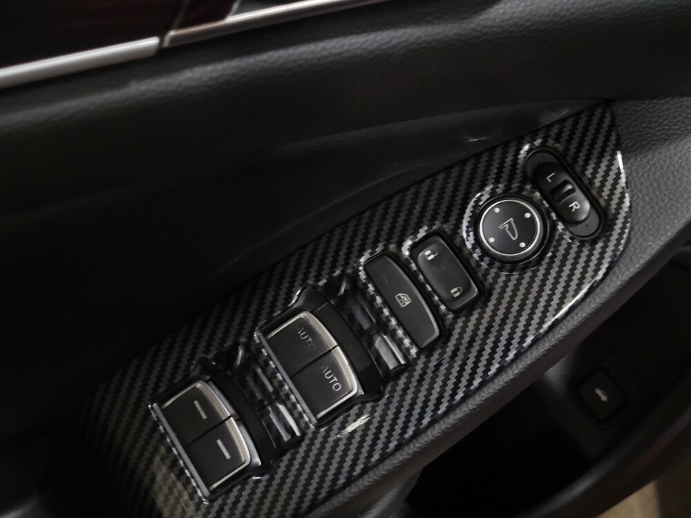 2020 Honda Accord in Allentown, PA 18103 - 18114871 27