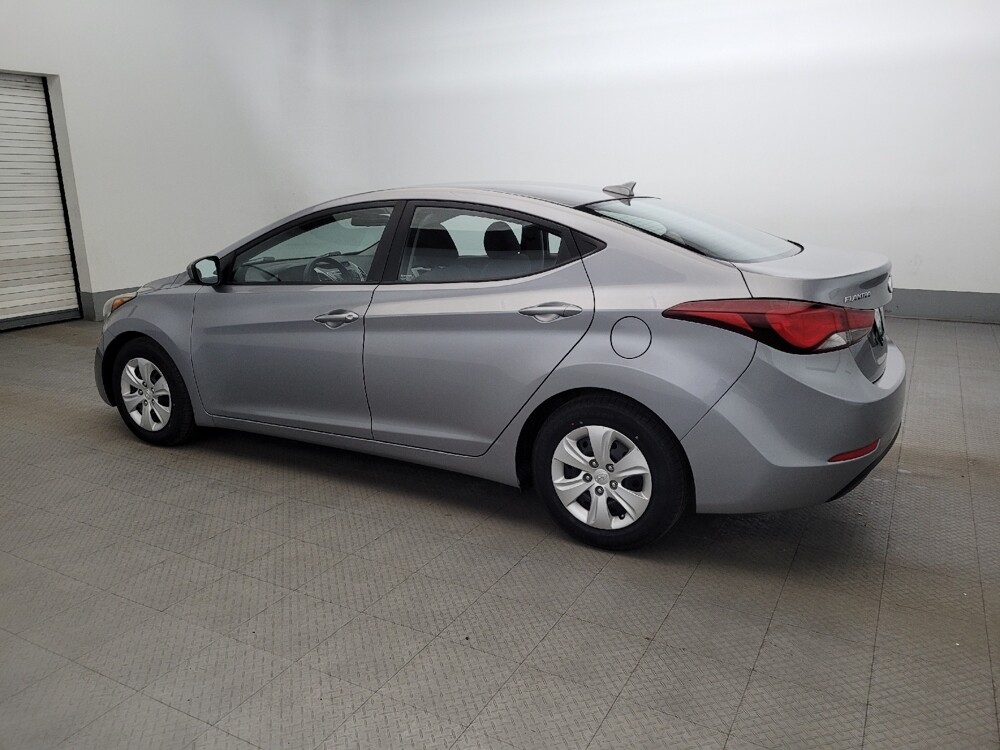 2016 Hyundai Elantra in Allentown, PA 18103 - 18114872 3