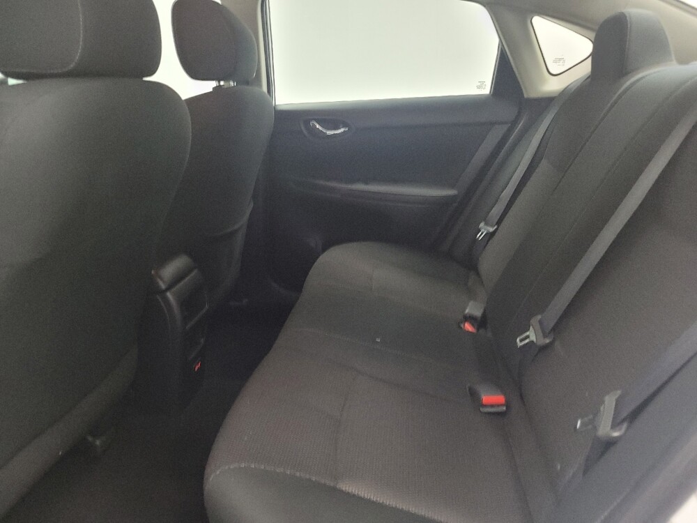 2019 Nissan Sentra in Madison, TN 37115 - 18114879 18