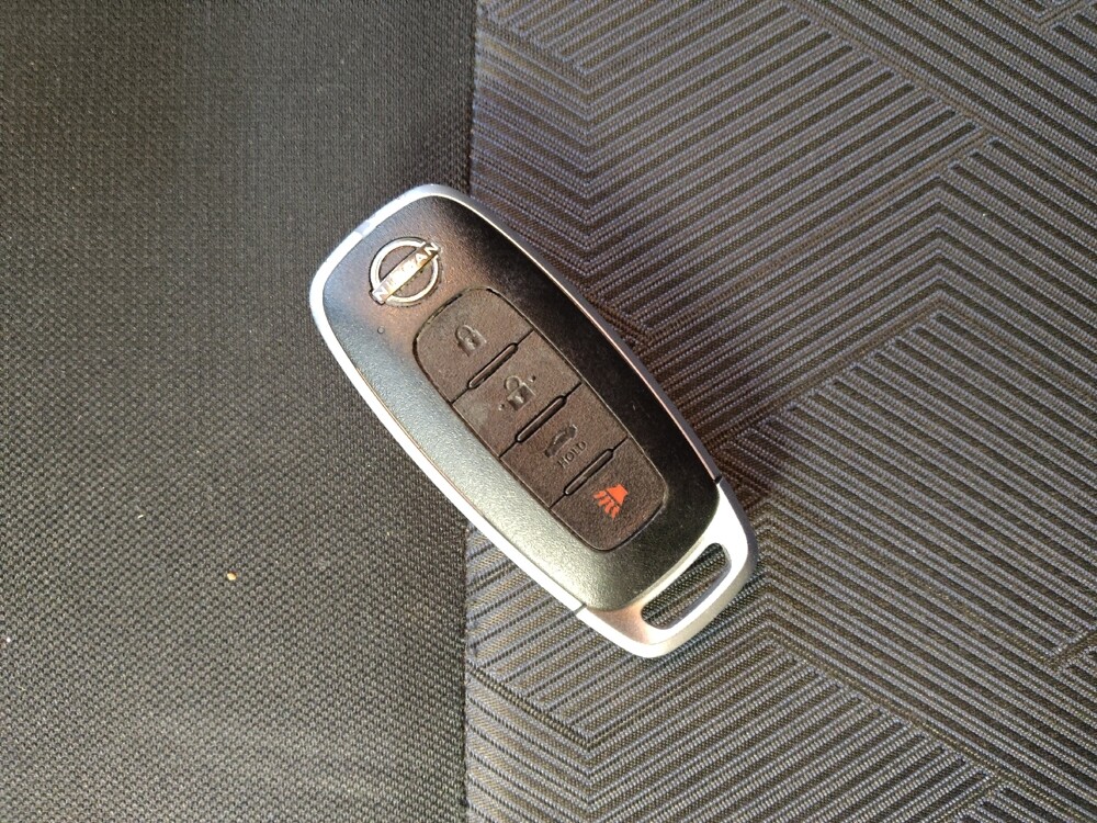 2025 Nissan Versa in Columbia, SC 29210 - 18114896 32