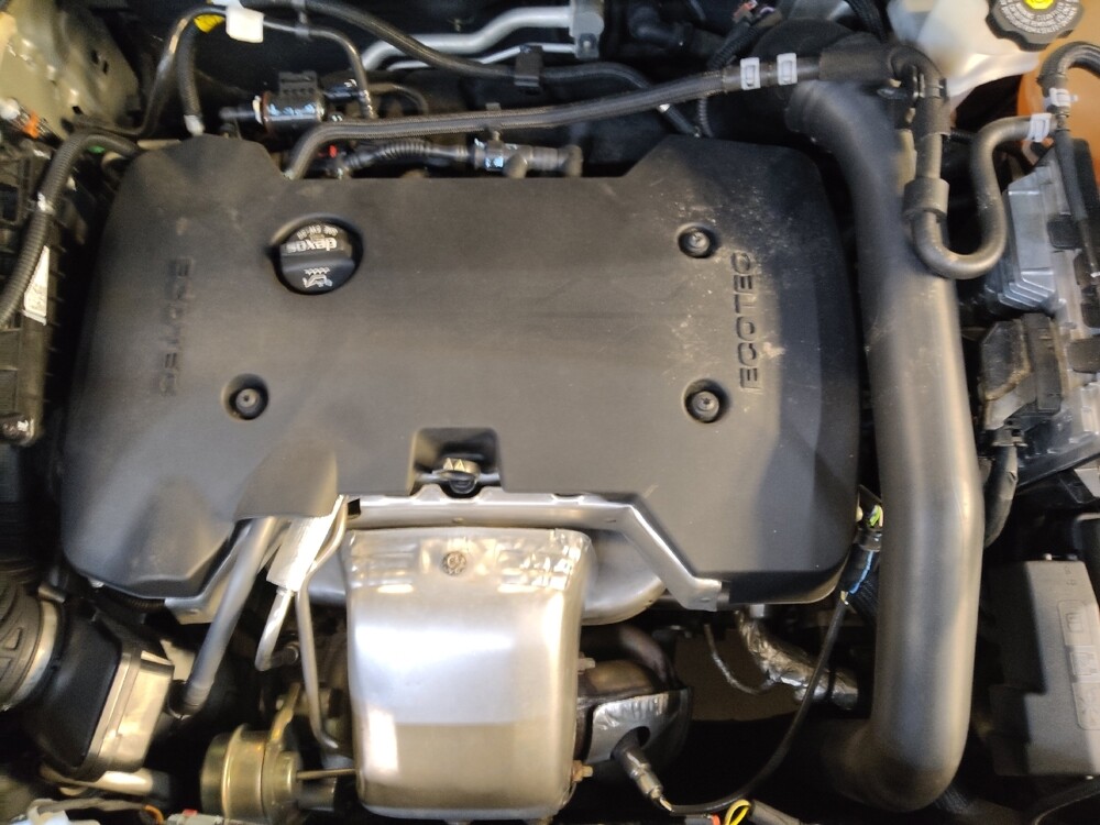 2019 Chevrolet Equinox in Greenville, SC 29607 - 18114901 30