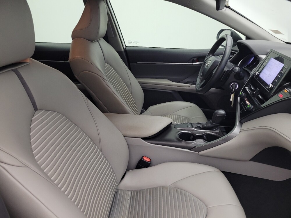 2022 Toyota Camry in Raleigh, NC 27604 - 18114902 21