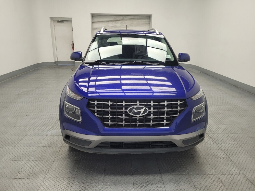 2023 Hyundai Venue in Las Vegas, NV 89104 - 18114903 14