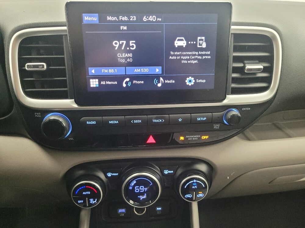 2023 Hyundai Venue in Las Vegas, NV 89104 - 18114903 25