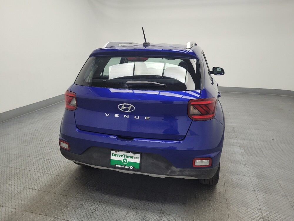 2023 Hyundai Venue in Las Vegas, NV 89104 - 18114903 7