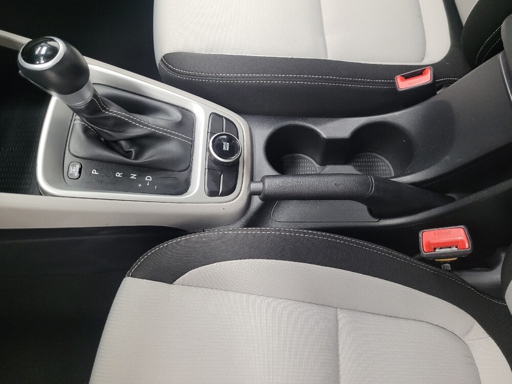 2023 Hyundai Venue in Las Vegas, NV 89104 - 18114903 26